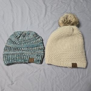 C.C Women's Knit Beanie Set - Blue and Cream